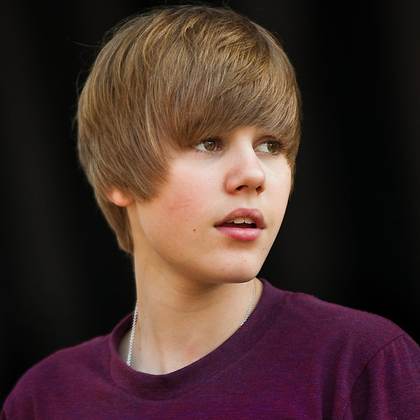 Justin Bieber Hairstyles, Justin Bieber Photos