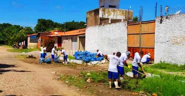 Detentos da Penitenciária de Parnaíba realizaram limpeza da área externa da unidade penal