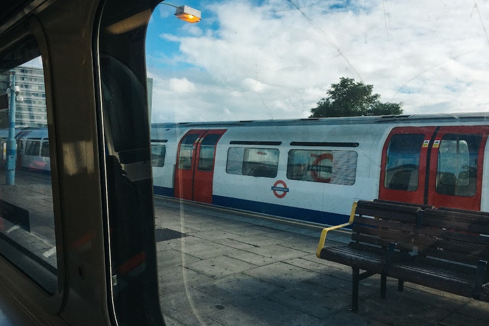 ロンドン地下鉄（London Underground）　ピカデリー線（Piccadilly Line）