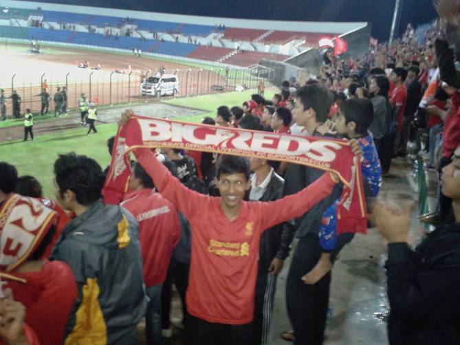 Suasana di dalam stadion