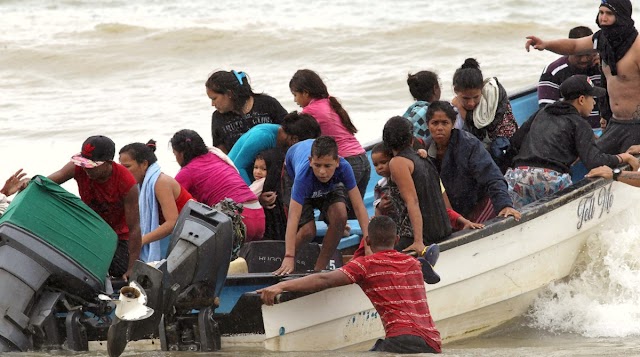 “Sobrevivimos como pudimos en el mar”, dice venezolano deportado desde Trinidad y Tobago