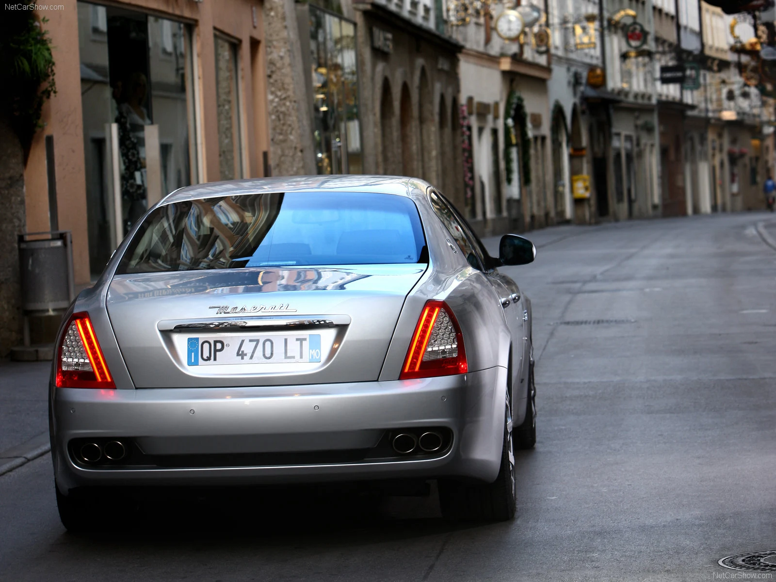 Hình ảnh siêu xe Maserati Quattroporte 2009 & nội ngoại thất