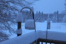 early April snow