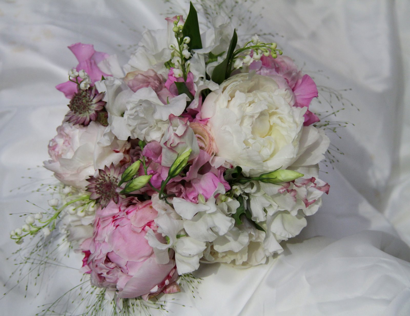 classy bridal bouquet