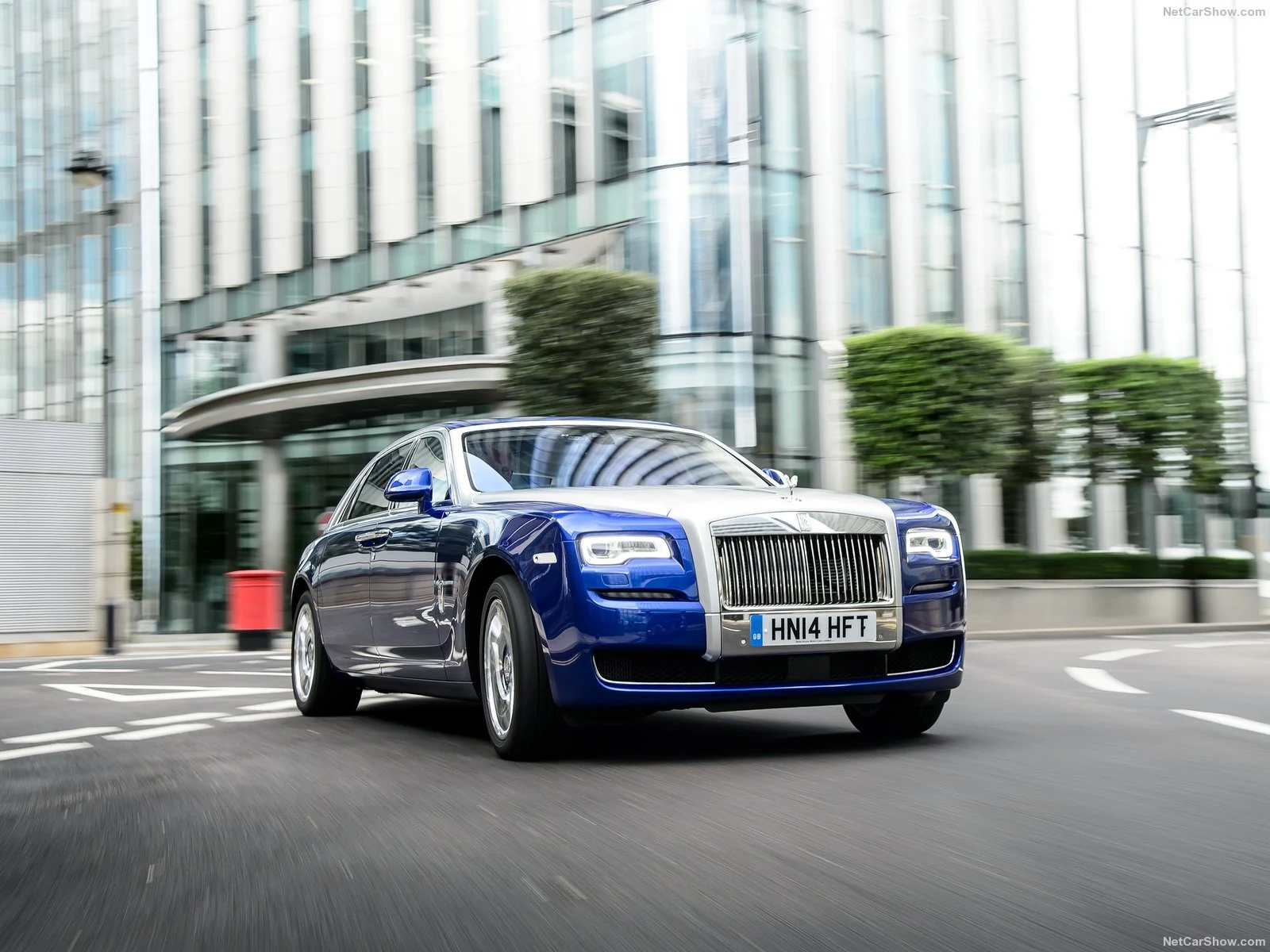 Hình ảnh xe ô tô Rolls-Royce Ghost Series II 2015 & nội ngoại thất