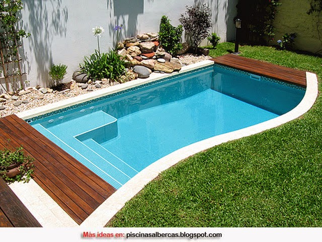 PISCINAS CON BORDES DE MADERA 