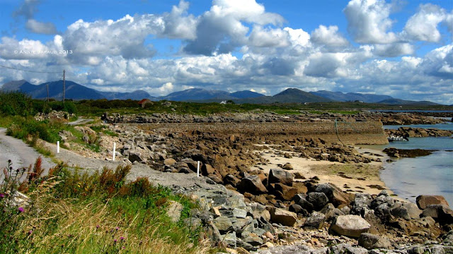 beach, sand, mountains, ocean, Roundstone © Annie Japaud Photography