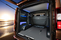 Opel Vivaro Surf Concept (2015) Load Space