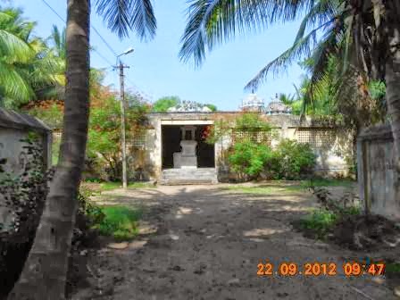 Sri Sathyagireeswarar Temple, Thiruseignalur, Mayiladuthurai - 275 Shiva Temples