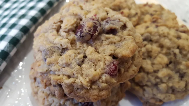 Cranberry Chocolate Chip Cookies