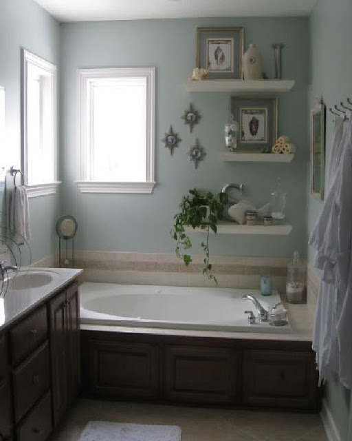 How To Decorate A Small Apartment Bathroom Ideas