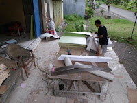 http://www.customfurniture-semarang.com/