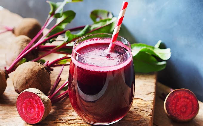 Αντιοξειδωτικό smoothie με παντζάρι και φράουλες