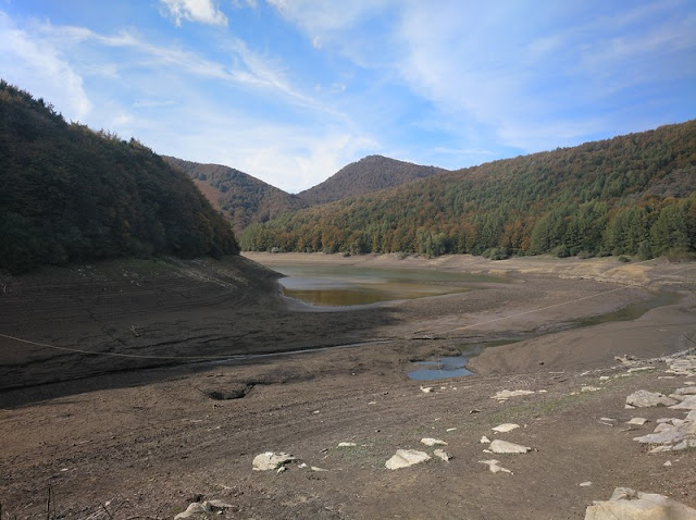 Embalse de Irabia, vacio