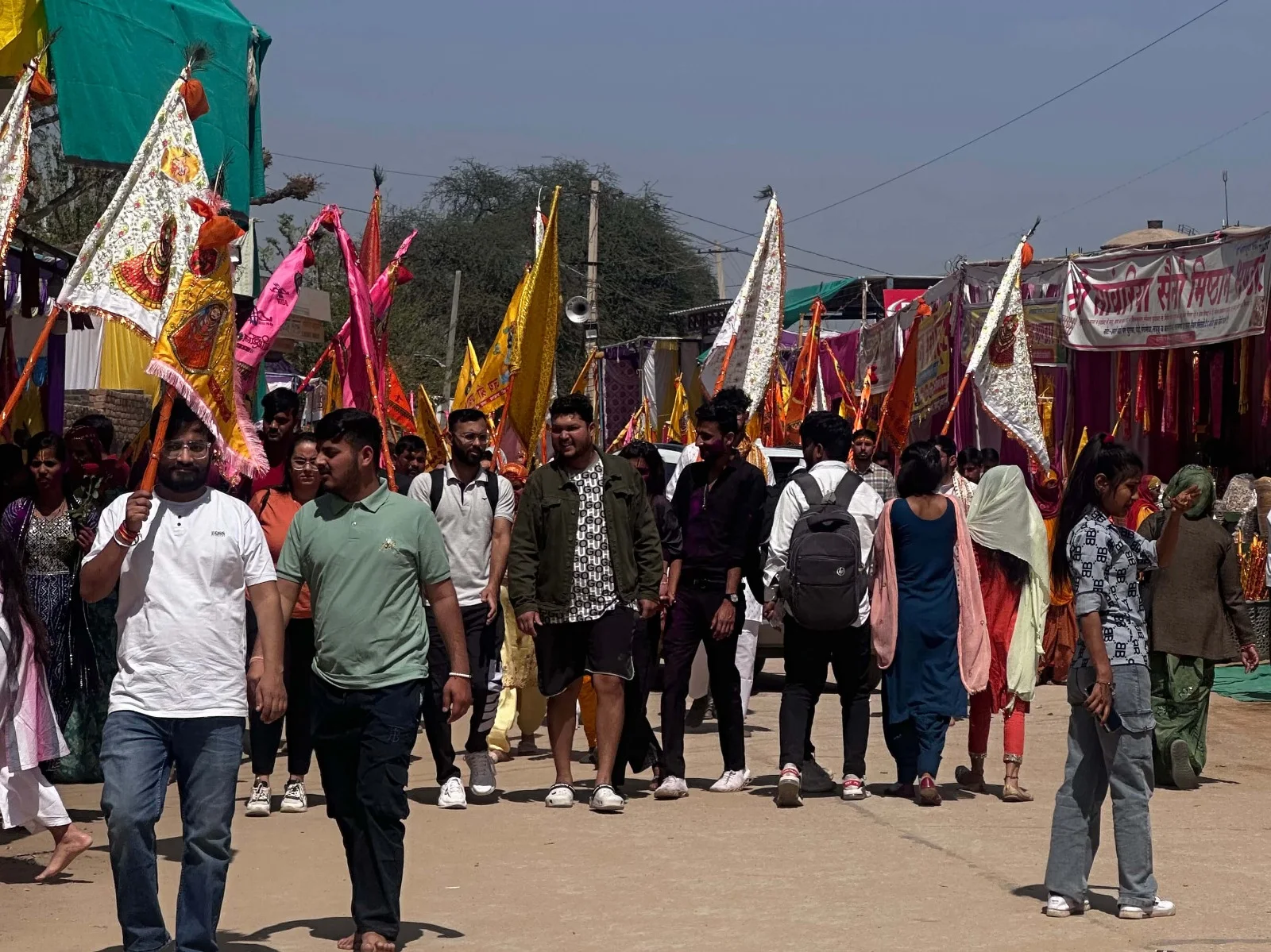 Huge number of devotees during Falgun Lakhi Mela in Khatu Shyam Ji