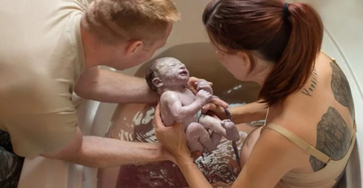  Incredible Pictures That Show Birth 