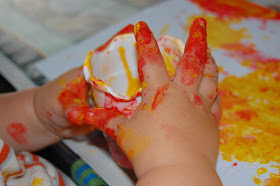 childs hand painting