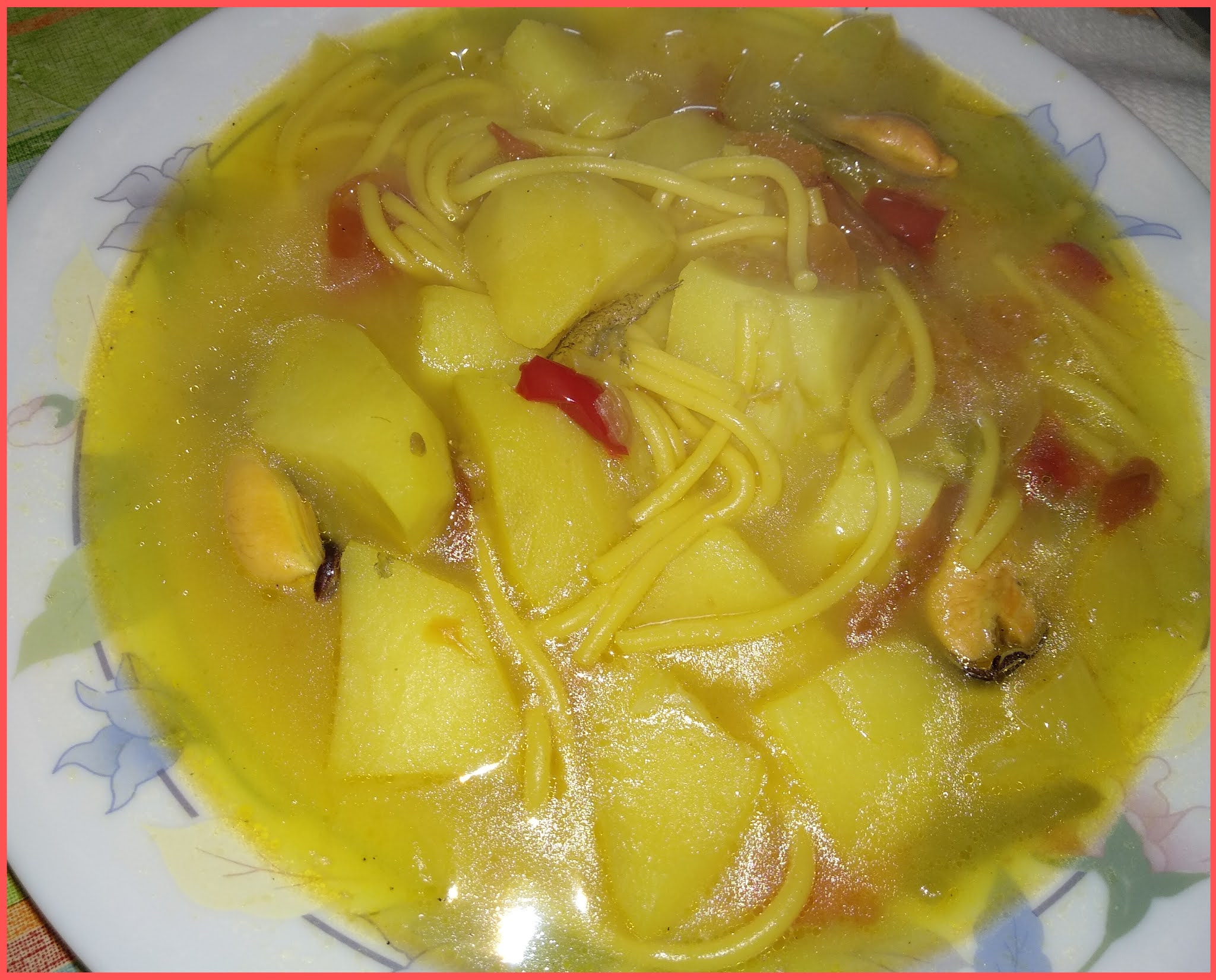 fideos con almejas y mejillones