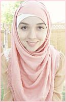 Model jilbab terbaru pink