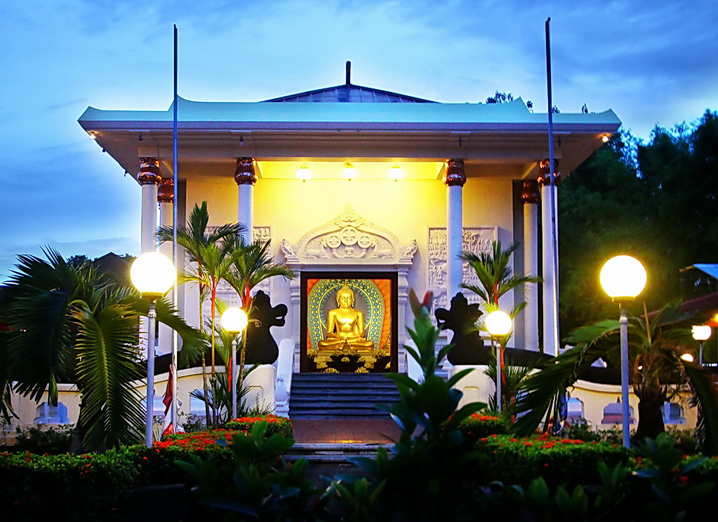 Vihara dan Kelenteng Buddha Pedia