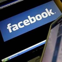       Εκατομμύρια χρήστες του Facebook δημοσιεύουν προσωπικές πληροφορίες για το σπίτι τους, όπως τις ημερομηνίες που θα πάνε διακοπές, με α...