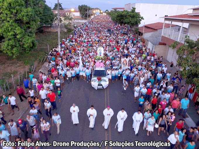 Vídeo: Procissão e missa reúnem milhares de fiéis no encerramento dos Festejos da padroeira de Cocal