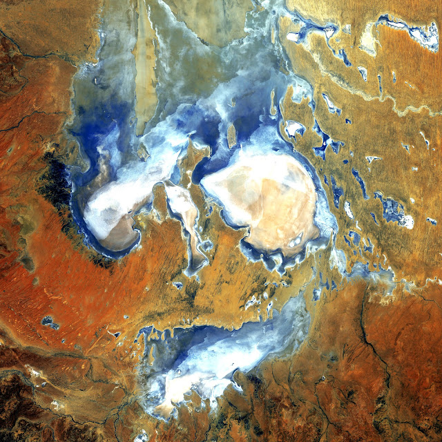 http://www.nasa.gov/mission_pages/landsat/news/40th-earthasart.html