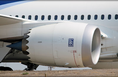 Boeing 787, Boeing 787 engines, general electric phoenix, rolls Royce Trent 1000, Boeing 787-8, Boeing 787-9, Boeing 787-10, carbon composite fuselage