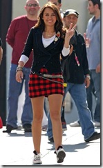 miley-cyrus-plaid-818-6