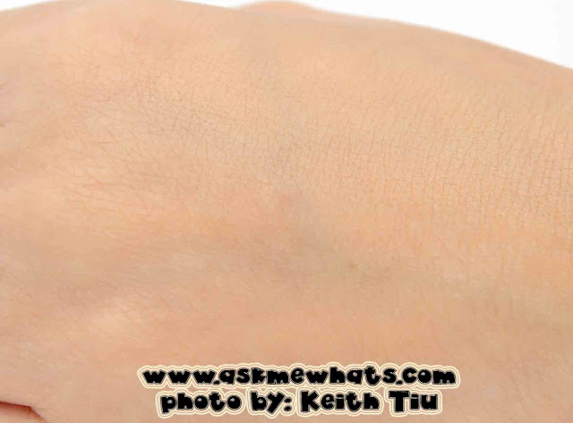 a swatch photoof REvlon PHotoReady Concealer Review in shade Light Medium