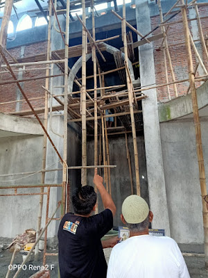 dinding masjid