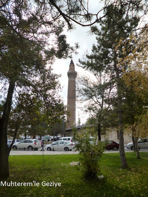 eğri minaresi