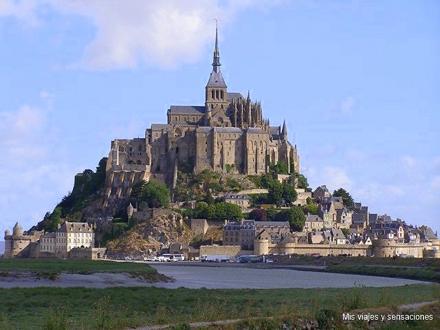El mágico y fascinante Monte Saint-Michel en Normandia
