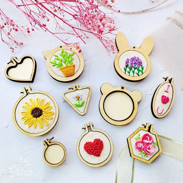 mini embroidery hoops