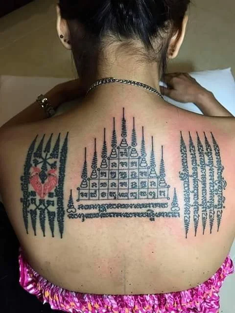 Tatuaje de Sak Yant  