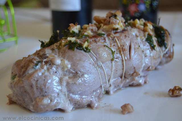 Solomillo relleno de champiñones y nueces