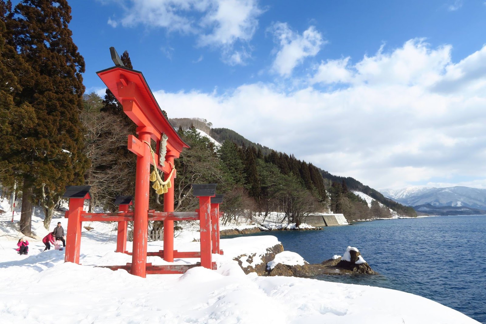 田沢湖一周線-たつこ像-辰子像-御座石神社-思い出の潟分校-乳頭溫泉鄉-角館