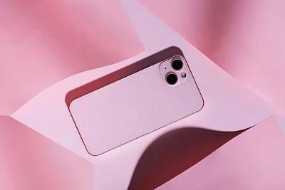 Premium 5G Phone: Oppo