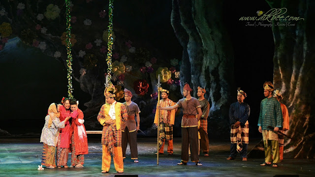 Teater Bawang Putih Bawang Merah Di Pentas Istana Budaya