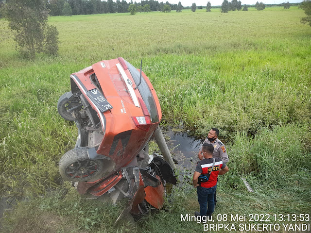 Mobil Masuk Rawa-Rawa Tabrak Tiang Listrik di Pelalawan, Pengemudinya Tewas Ditempat