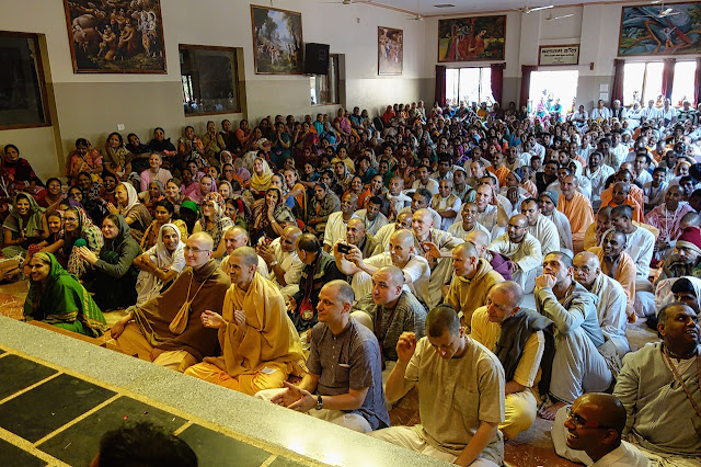 Sankarshan Das Adhikari - Srimad Bhagavatam Lecture--Vrindavan, India2