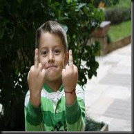 Crian ºa mau educada