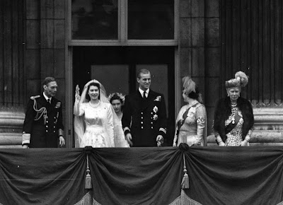 1947 (The then) Princess Elizabeth and Lieutenant Philip Mountbatten 