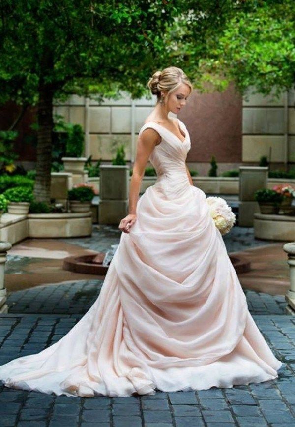 15+ Inspiration Wedding Dresses For Fairytale