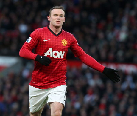 PSG Tepis Rumor Bakal Beli Rooney 