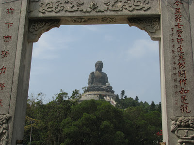 Tian Tan Buddha Statue