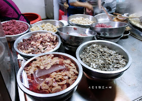 4 嘉義東市場牛雜湯、筒仔米糕、火婆煎粿