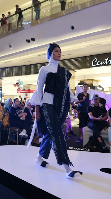 Neo In Style Fashion Show Runaway Neo Soho Mall Belinda Ameliyah