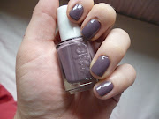 Merino Cool is more purpled toned than Chinchilly and I have to admit I . (essie merino cool)