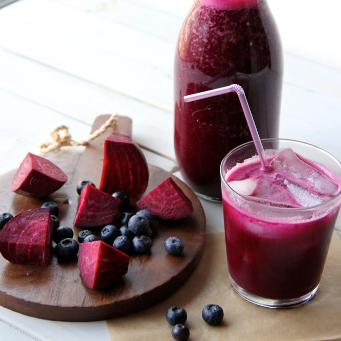 BEET & BERRY LIVER CLEANSE JUICE #healthydrink #detox